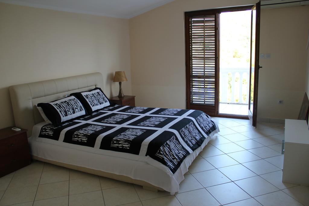 4M Apartments Petrovac Cameră foto