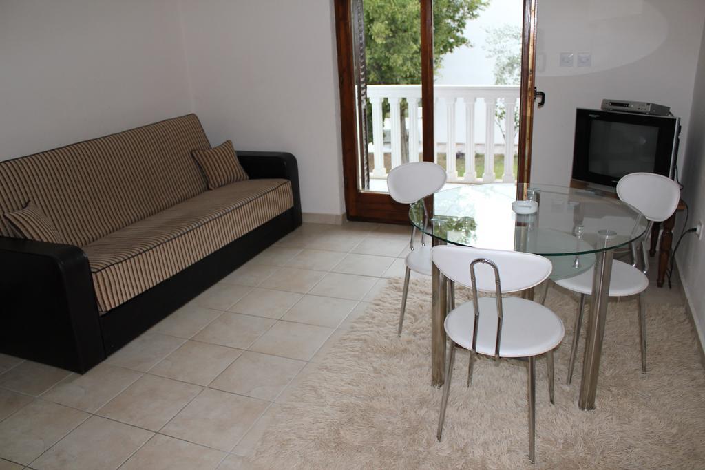 4M Apartments Petrovac Cameră foto